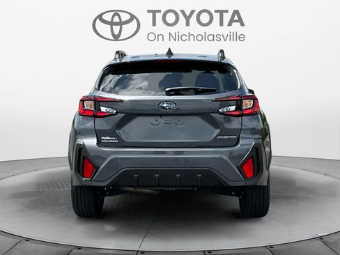Used 2024 Subaru Crosstrek 2.0i Premium AWD/4WD image 4