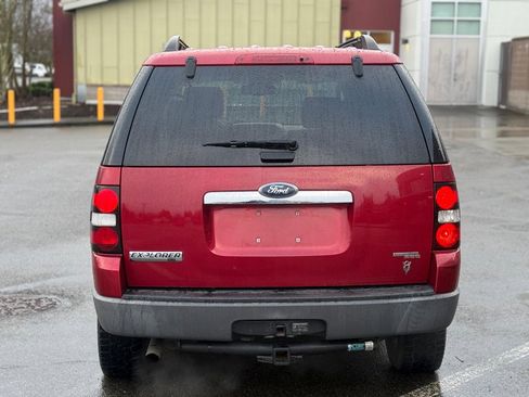 Used 2006 Ford Explorer XLT AWD/4WD image 8