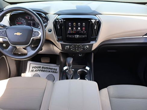 Used 2023 Chevrolet Traverse LS AWD/4WD image 11