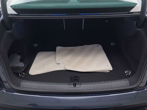 Used 2023 Audi A6 Premium Plus w/ Premium Plus Package image 12