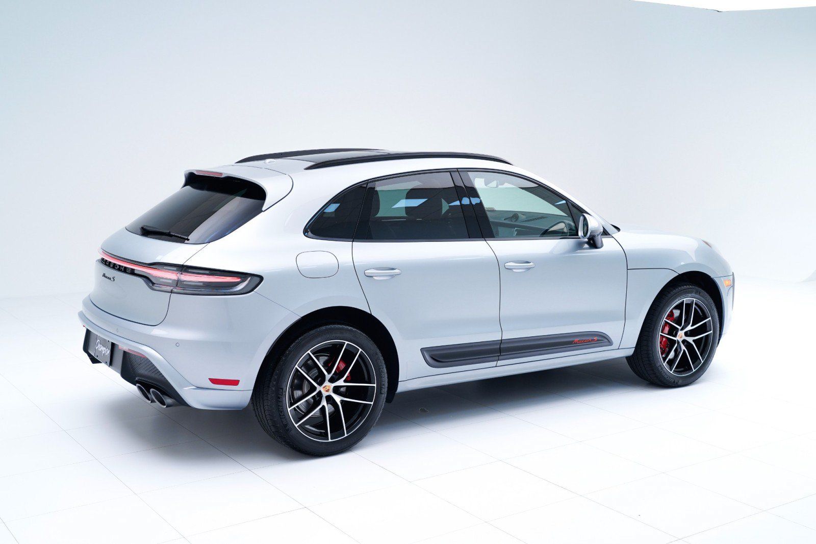 Used 2026 Porsche Macan S AWD/4WD image 9