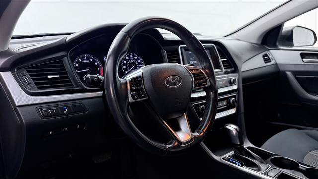 Used 2018 Hyundai Sonata SEL FWD image 23
