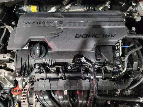 Used 2022 Hyundai Elantra SEL image 30