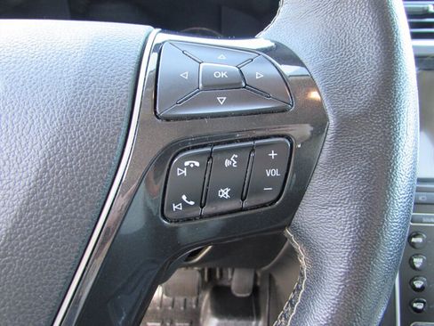 Used 2018 Ford Explorer Platinum AWD/4WD image 18