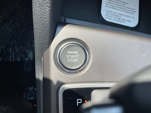 New 2026 Kia Sportage EX AWD/4WD image 22