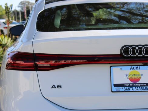 New 2025 Audi A6 e-tron Premium image 16