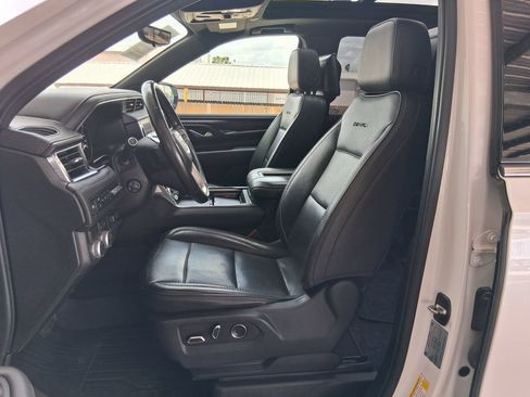 Used 2021 GMC Yukon Denali w/ Denali Premium Package RWD image 17