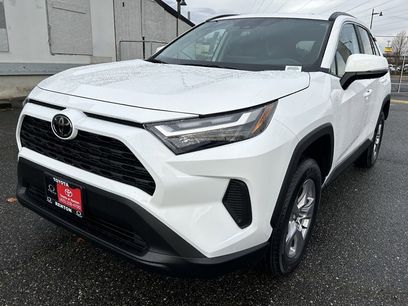 New 2025 Toyota RAV4 XLE
