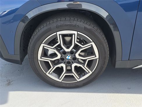Certified 2025 BMW X1 xDrive28i w/ Convenience Package image 7