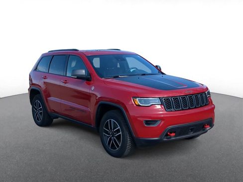 Certified 2021 Jeep Grand Cherokee Trailhawk w/ Trailhawk Luxury Group image 2