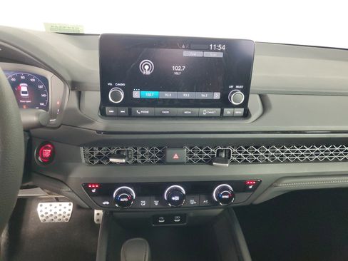 Certified 2023 Honda Accord EX image 16