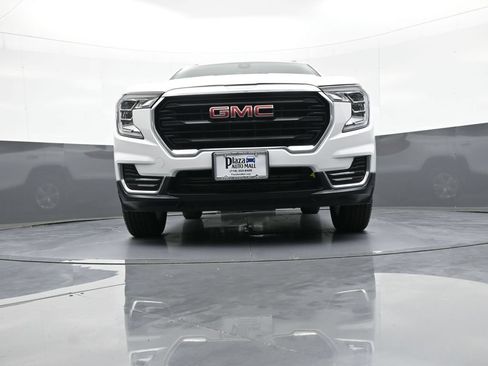 Used 2022 GMC Terrain SLE w/ Driver Convenience Package AWD/4WD image 27