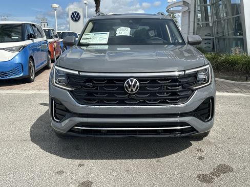 New 2026 Volkswagen Atlas SEL Premium R-Line AWD/4WD image 3