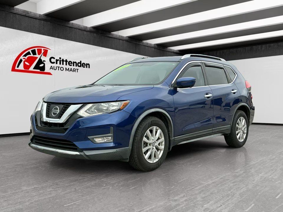 Used 2017 Nissan Rogue SV w/ SV Premium Package FWD image 1