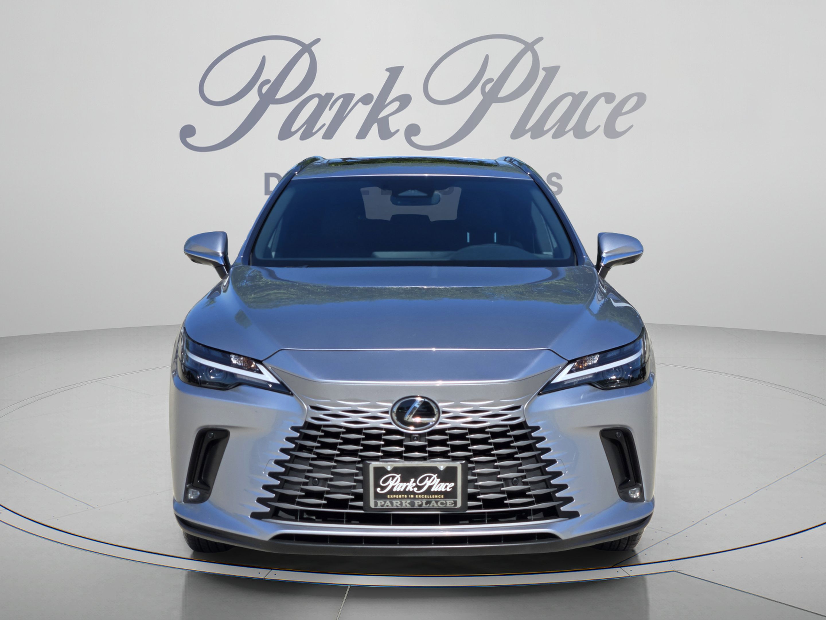 Used 2025 Lexus RX 350 Premium w/ Accessory Package (Z1) FWD image 8