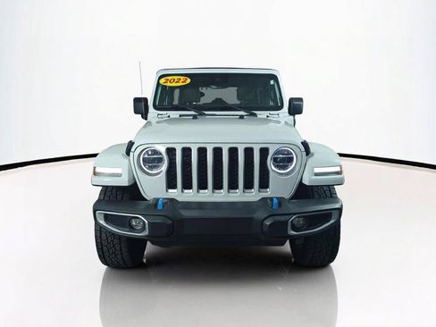 Used 2022 Jeep Wrangler Unlimited Sahara w/ Cold Weather Group AWD/4WD image 3
