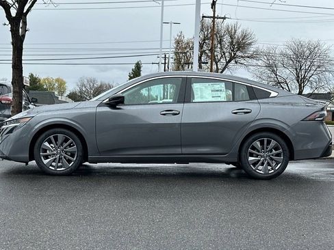 New 2026 Nissan Sentra SL w/ Floor Mat Package FWD image 7