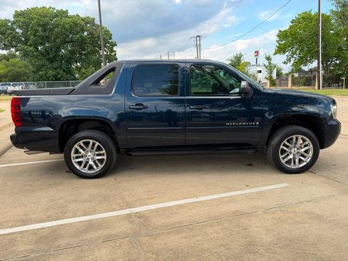 Used 2007 Chevrolet Avalanche LT w/ LT Preferred Equipment Group RWD image 6