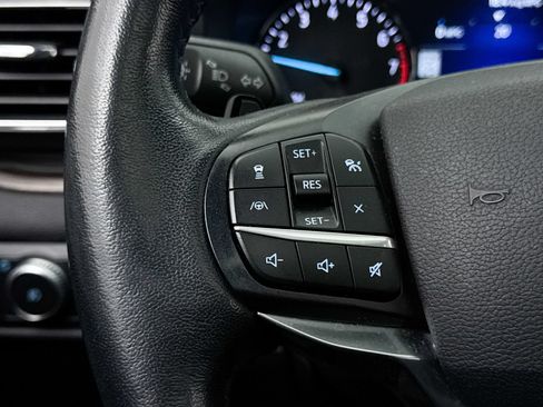 Used 2020 Ford Explorer Limited AWD/4WD image 36