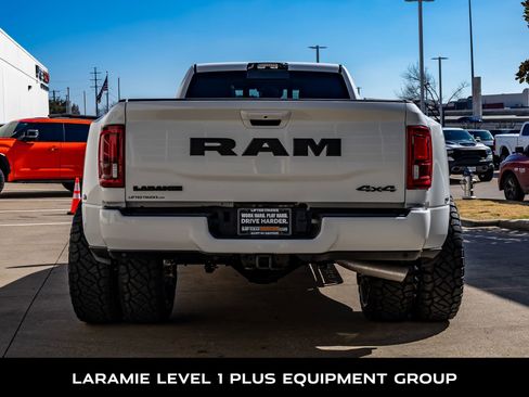 Used 2025 RAM 3500 Laramie w/ Night Edition image 8