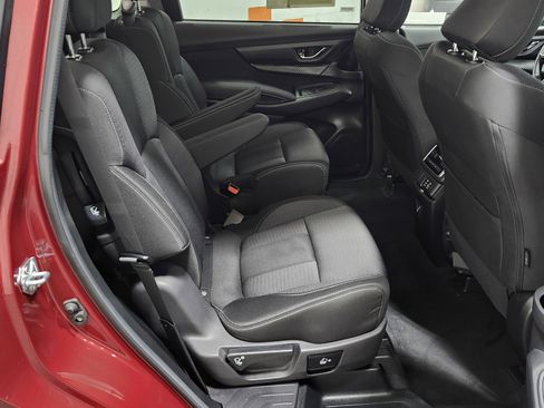 Used 2025 Subaru Ascent Premium image 20