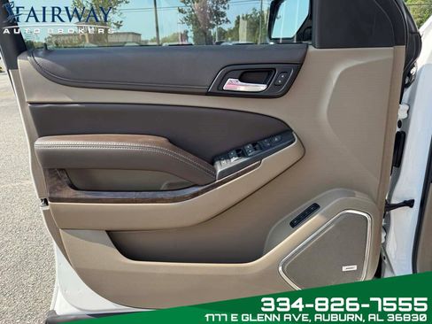 Used 2018 Chevrolet Suburban LT RWD image 30