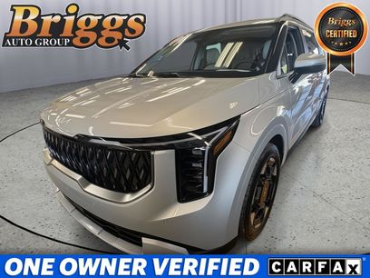 Certified 2026 Kia Carnival EX