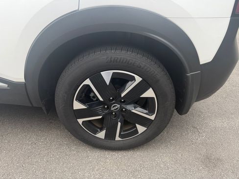 Certified 2026 Nissan Kicks SV w/ Cold Weather Package AWD/4WD image 26