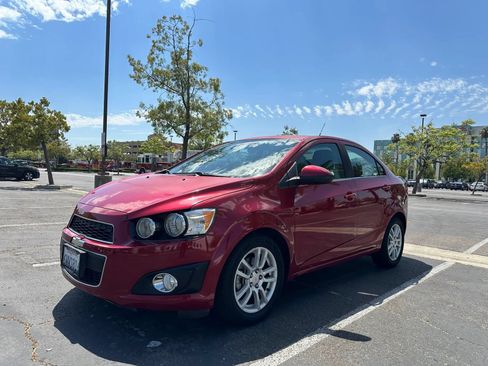 Used 2012 Chevrolet Sonic LT FWD image 7