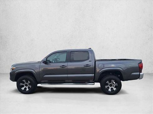 Used 2020 Toyota Tacoma SR5 image 8