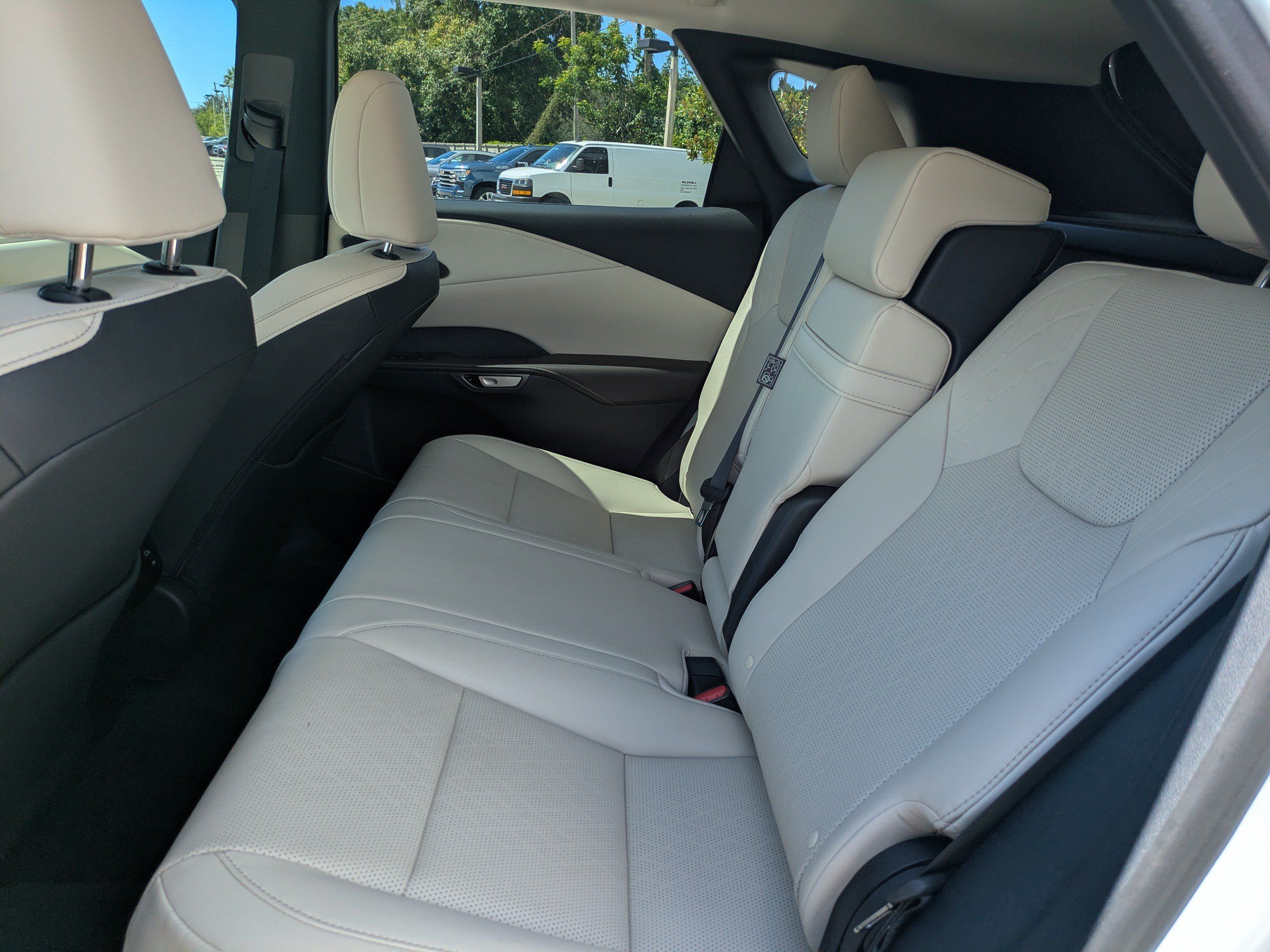 Used 2025 Lexus RX 350 Premium Plus w/ Convenience Package AWD/4WD image 13