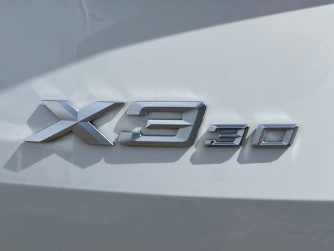 Used 2025 BMW X3 xDrive30i w/ Premium Package AWD/4WD image 23
