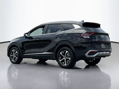 Used 2024 Kia Sportage EX AWD/4WD image 12