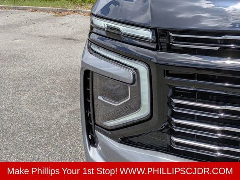 Used 2026 Chevrolet Tahoe High Country AWD/4WD image 9