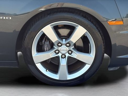 Used 2012 Chevrolet Camaro SS RWD image 23