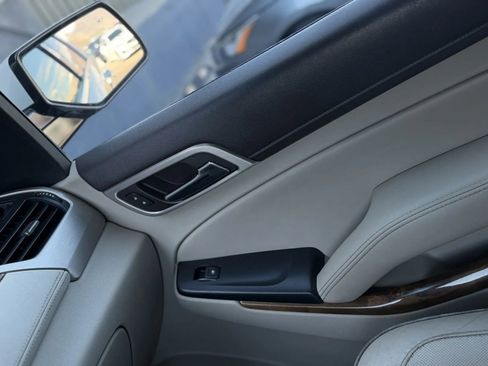 Used 2015 GMC Yukon XL Denali w/ Premium Package image 37