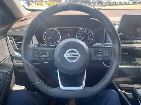Used 2021 Nissan Rogue S FWD image 15