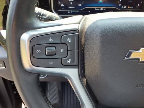 Used 2023 Chevrolet Silverado 1500 LT AWD/4WD image 29