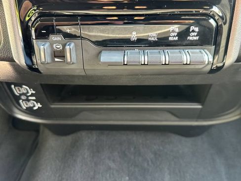 Certified 2025 RAM 2500 Big Horn AWD/4WD image 35