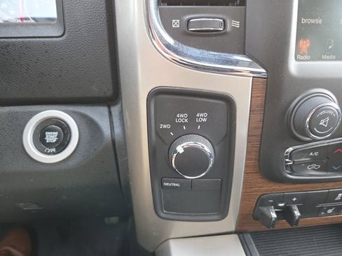 Used 2017 RAM 2500 Laramie w/ Sport Appearance Group image 18