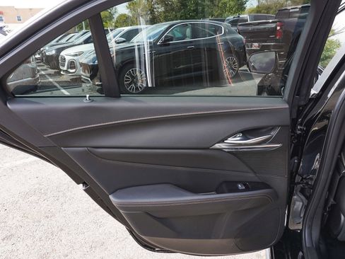 Used 2025 Cadillac CT4 V AWD/4WD image 11