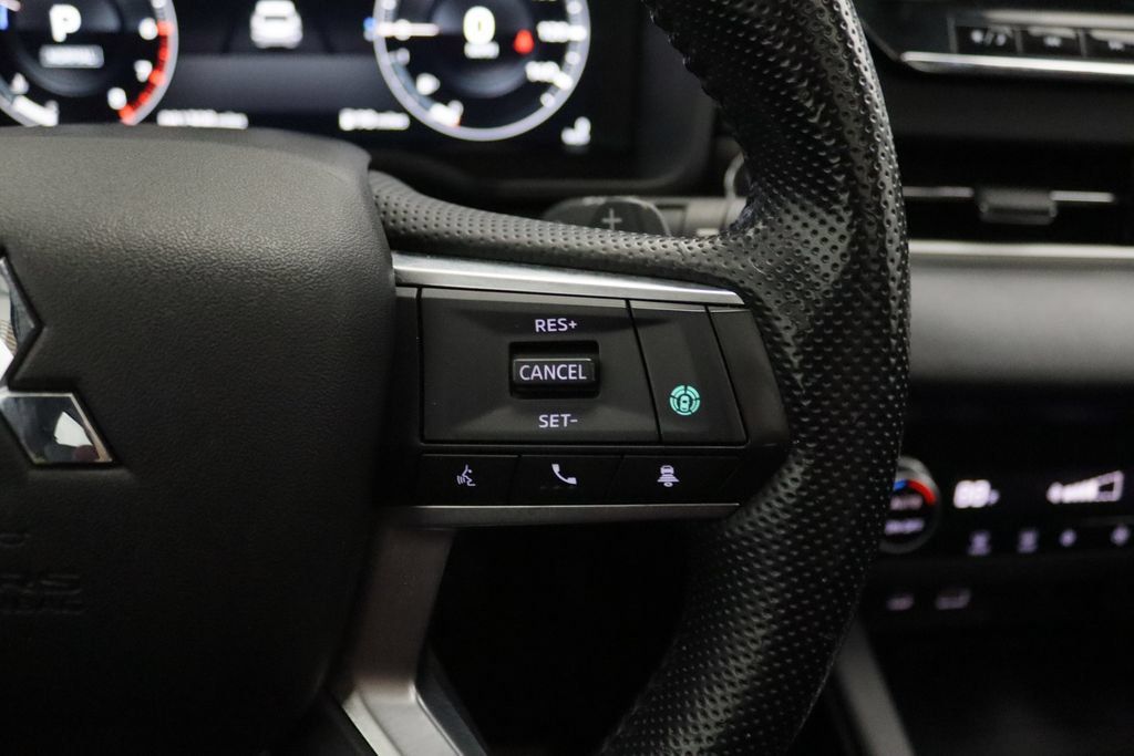 Used 2022 Mitsubishi Outlander SE FWD image 20