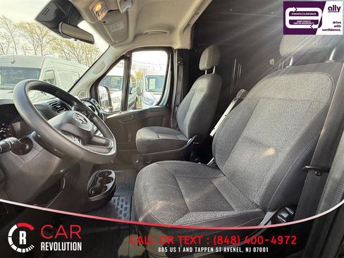Used 2023 RAM ProMaster 2500 FWD image 10