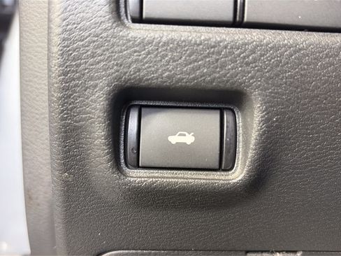 Used 2023 Nissan Sentra SV w/ All-Weather Package FWD image 28