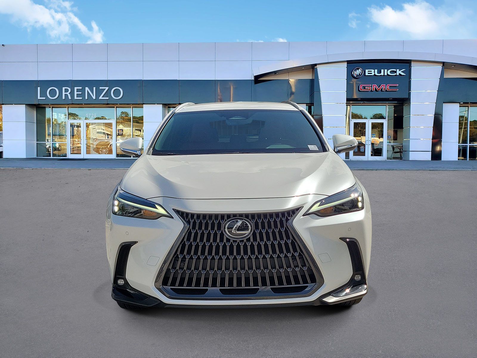 Used 2025 Lexus NX 250 FWD w/ Accessory Package (K3) image 2