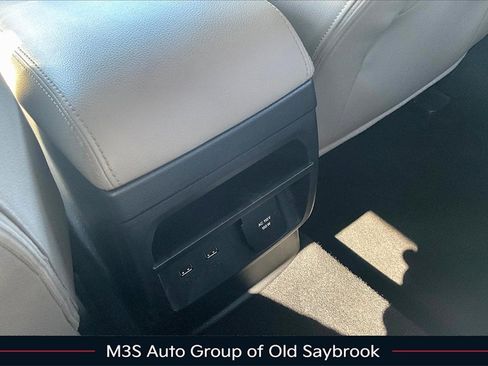 Used 2021 Ford Ranger Lariat w/ Equipment Group 501A High image 11