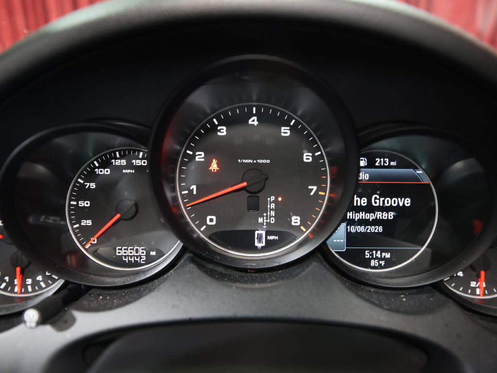 Used 2014 Porsche Cayenne AWD/4WD image 18