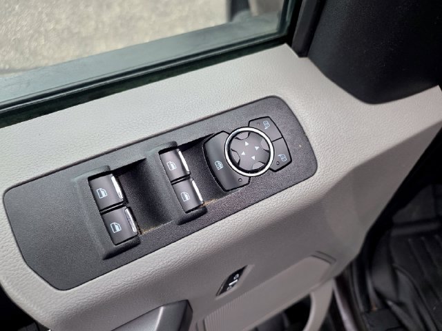 Used 2020 Ford F150 XLT w/ Equipment Group 302A Luxury AWD/4WD image 14