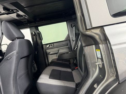 Used 2025 Ford Bronco Big Bend image 19
