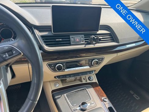 Used 2018 Audi Q5 2.0T Premium Plus w/ Premium Plus Package AWD/4WD image 14